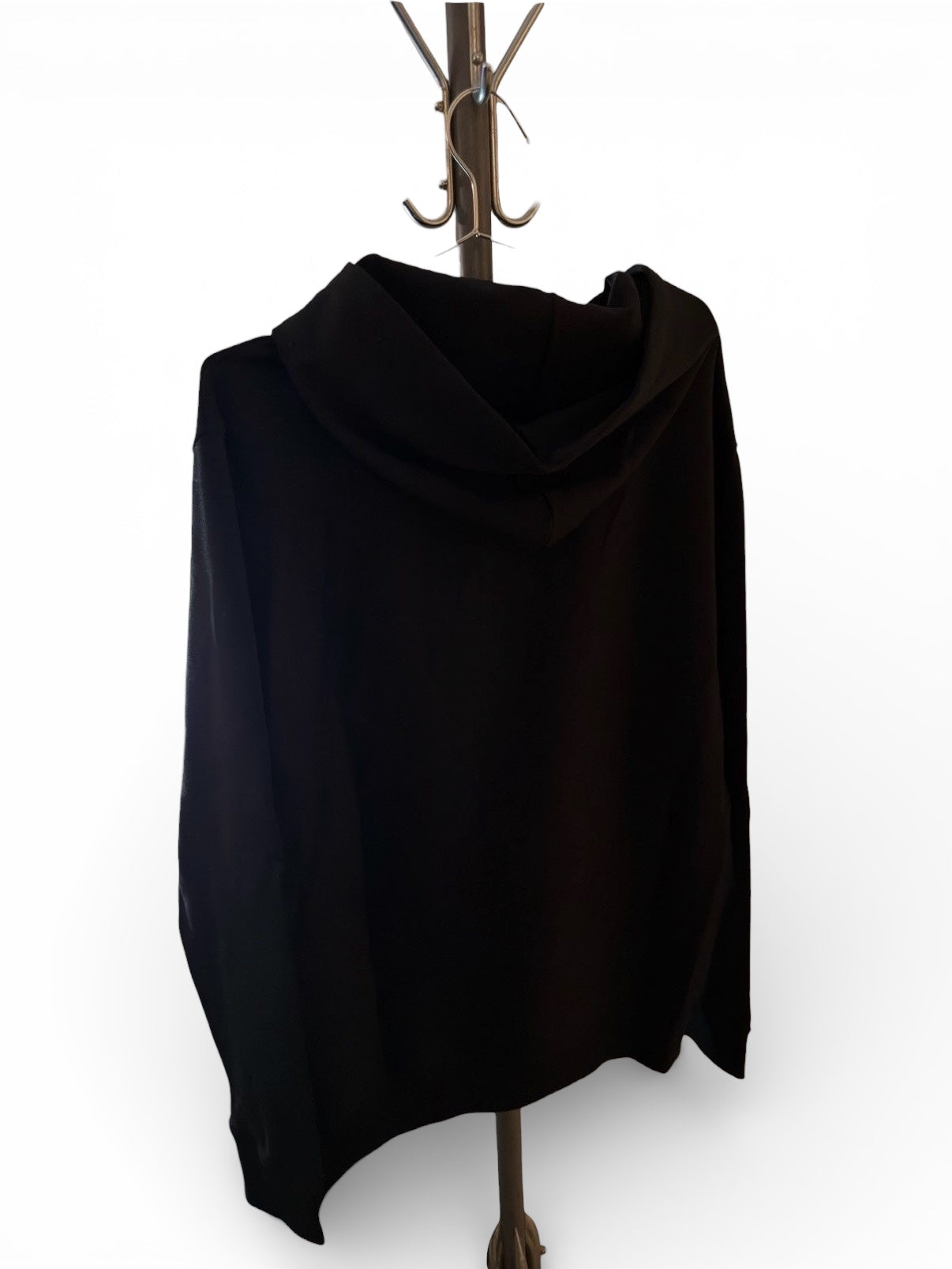 1017 ALYX 9SM BUCKLE DETAILED HOODED SWEATSHIRT