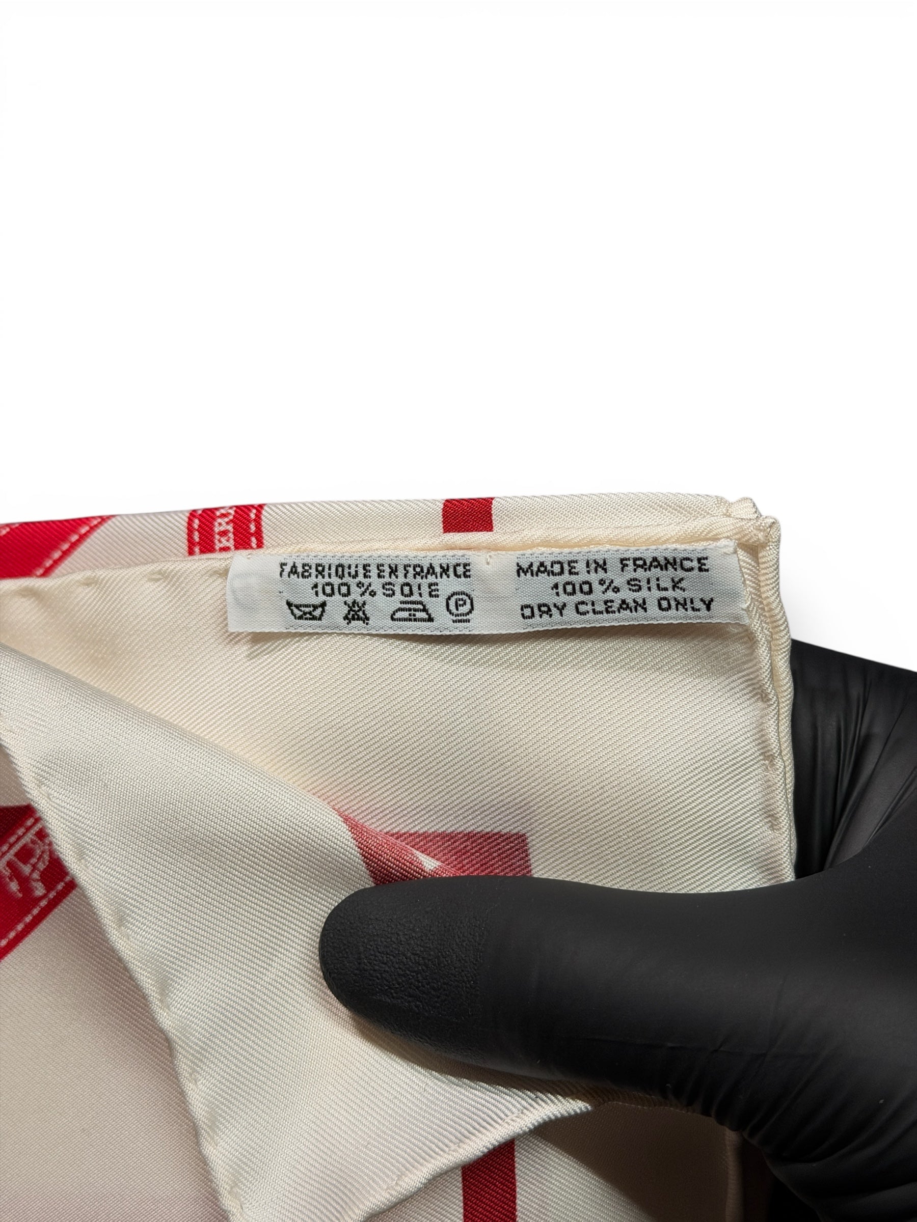 HERMÈS PETIT CARRÉ 45 BOLDUC SILK SCARF