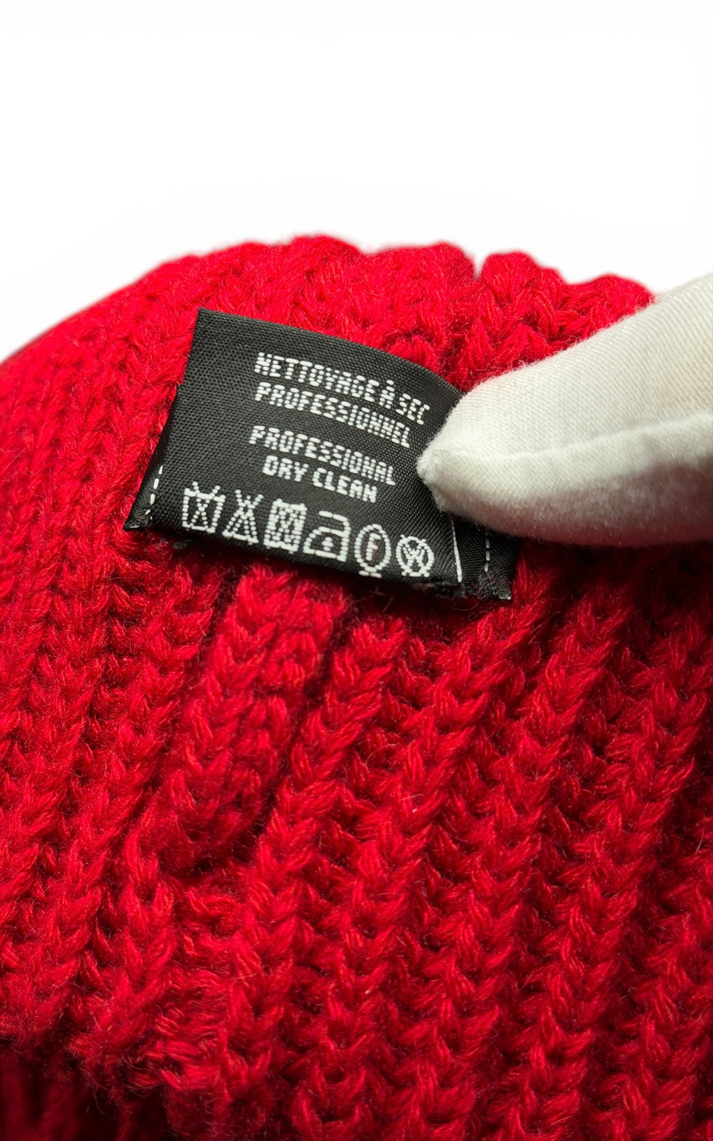 CHANEL CLOCHE 25K BEADED BEANIE