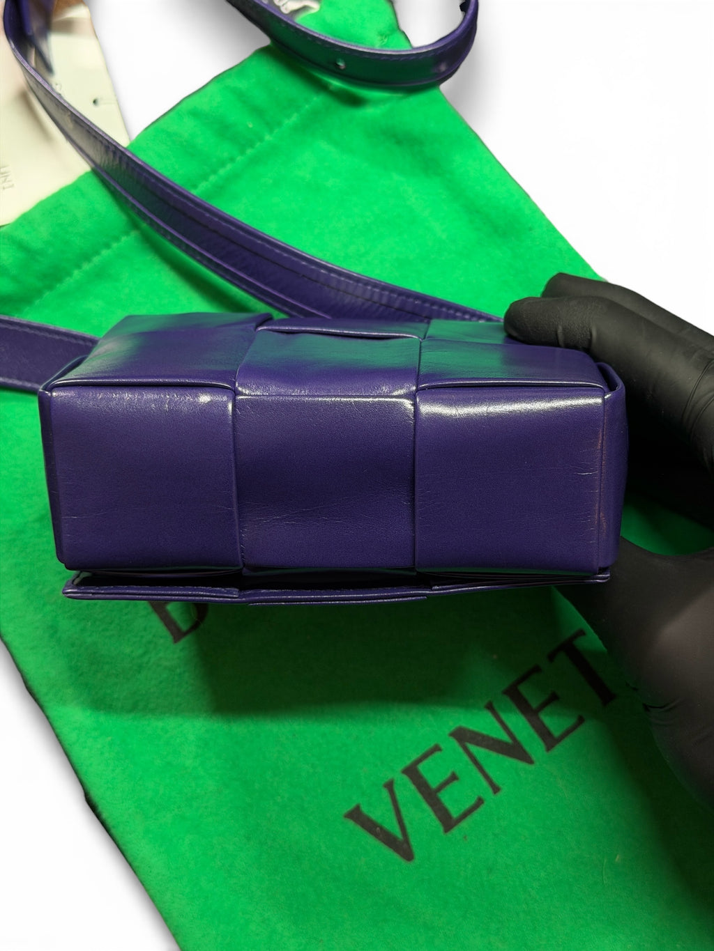 BOTTEGA VENETA MINI INTRECCIO CASSETTE BAG