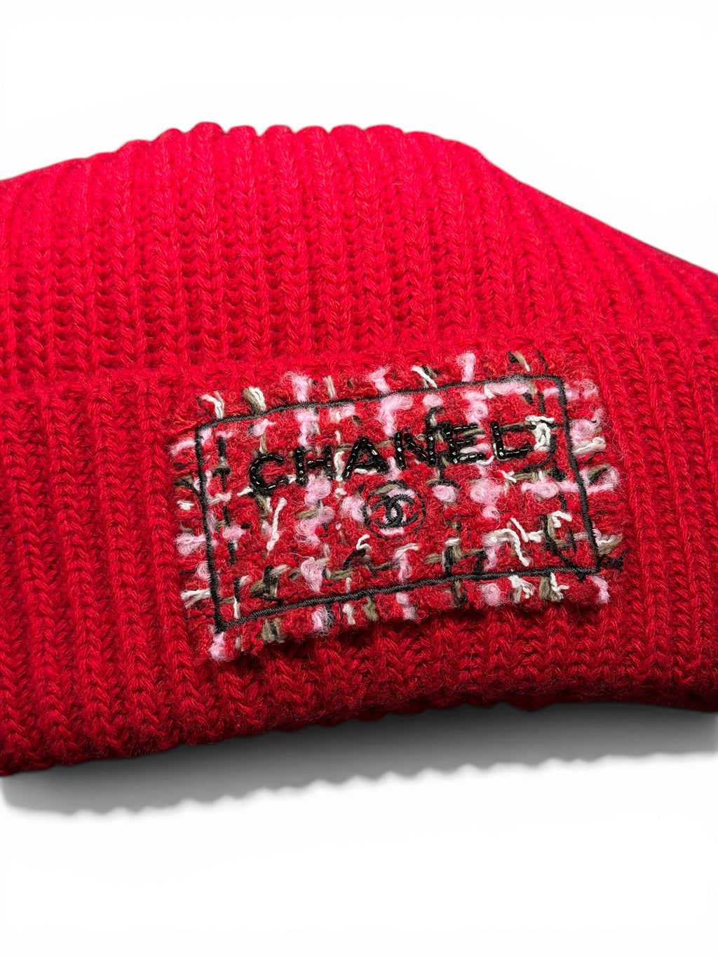 CHANEL CLOCHE 25K BEADED BEANIE