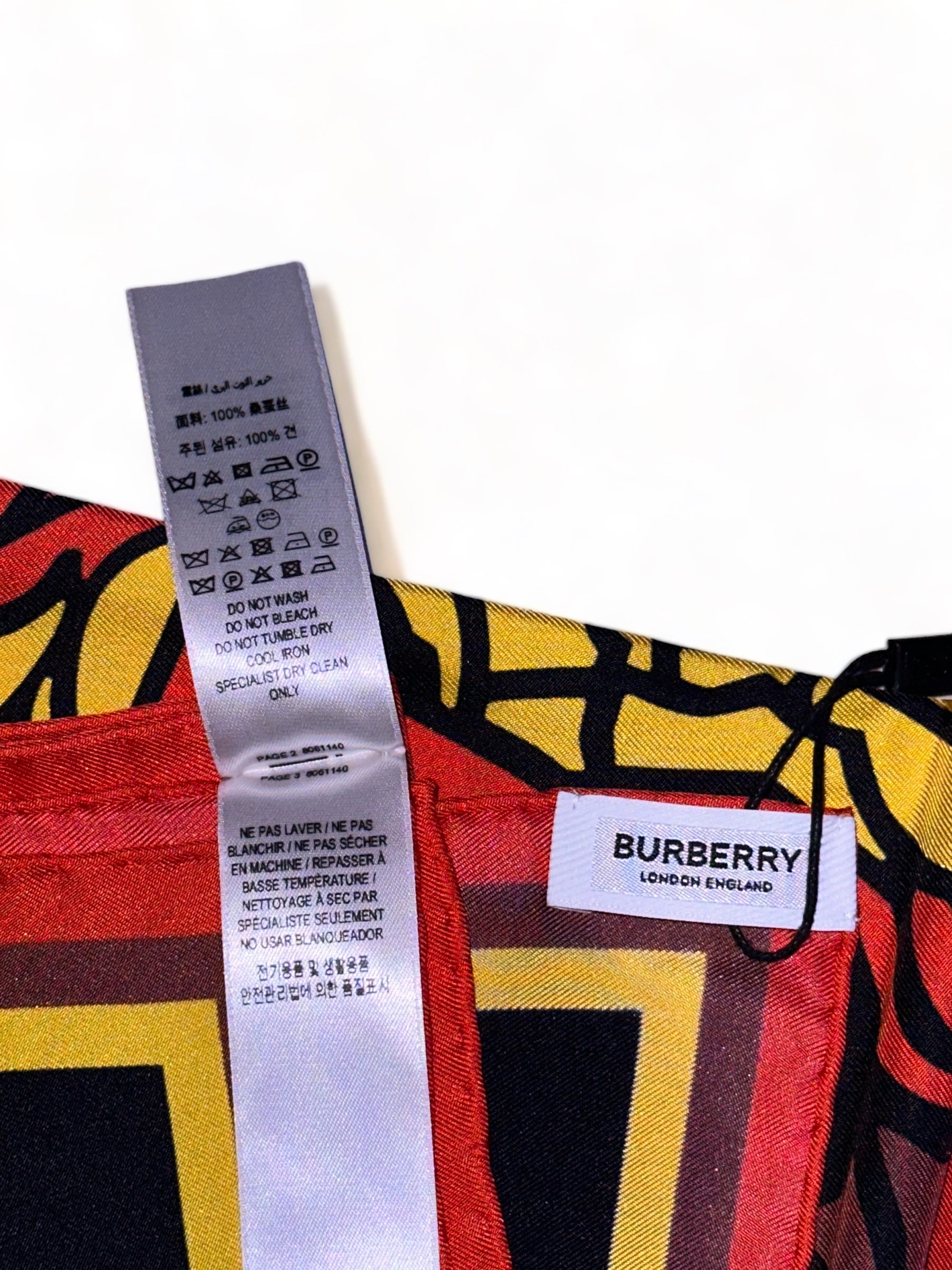 BURBERRY ROYAL EQUESTRIAN EKD SILK SCARF
